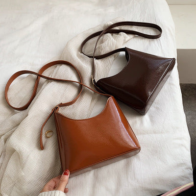 Casual retro bucket bag wide shoulder